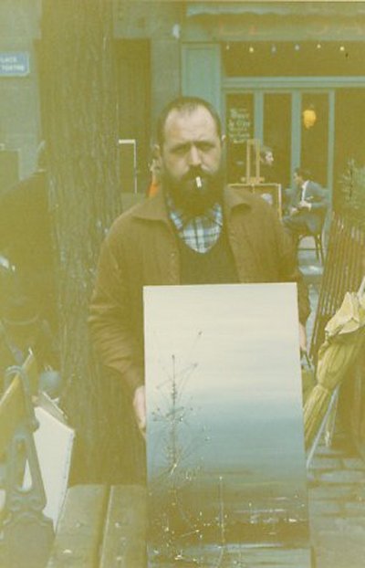 Painting purchasing at Montmartre